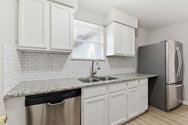 Building Photo - 4438 McCleester Dr