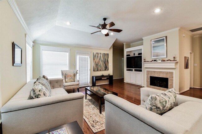 Building Photo - 2607 Easton Springs Ct