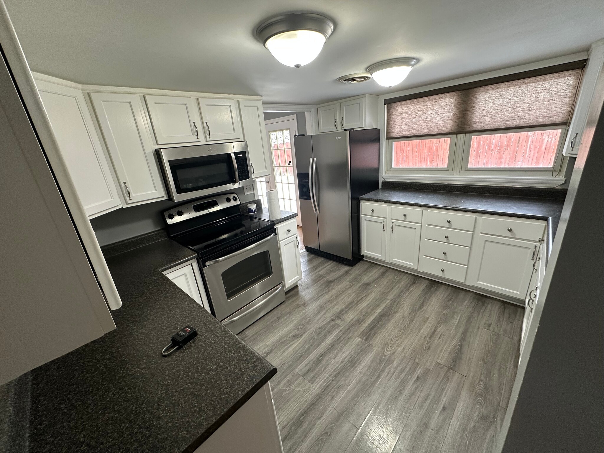 Building Photo - 3974 Maricarr Dr