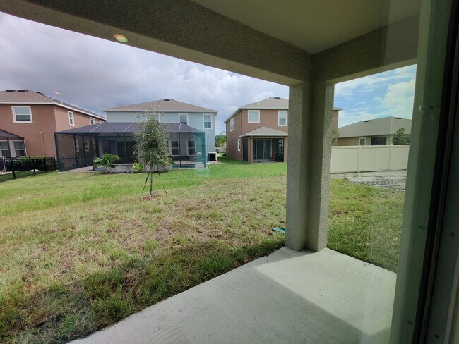 Building Photo - 32618 Canyonlands Dr