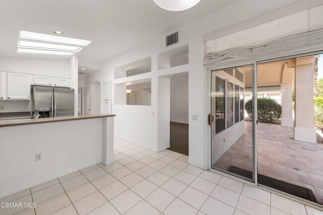 Building Photo - 78282 Yucca Blossom Dr