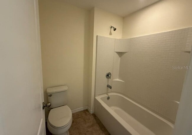 Building Photo - 6223 35th Ct E