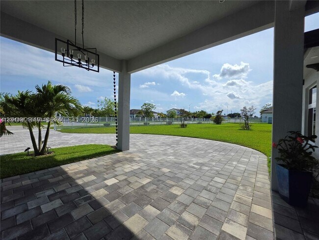 Building Photo - 17575 SW 280th St