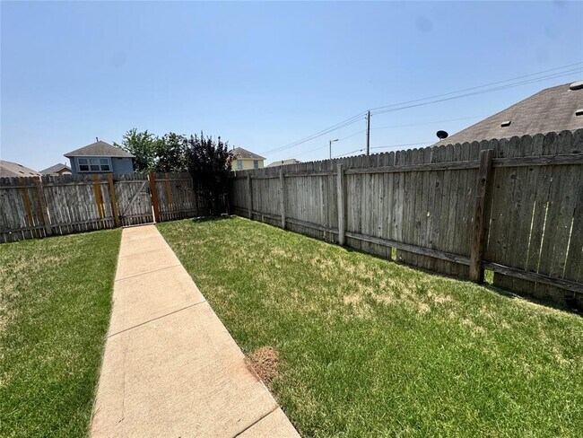 Building Photo - 4505 Esper Ln