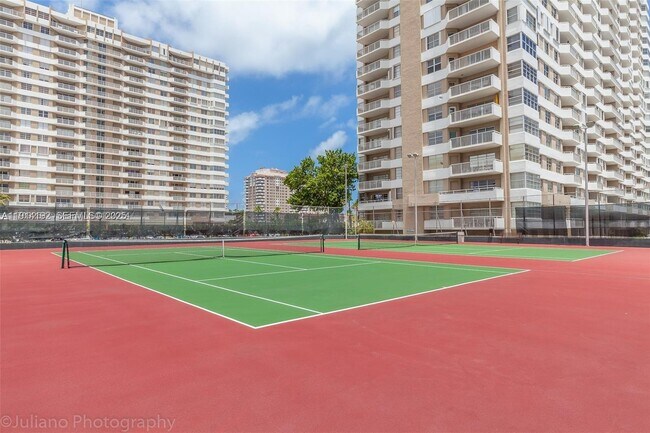 Building Photo - 1965 S Ocean Dr