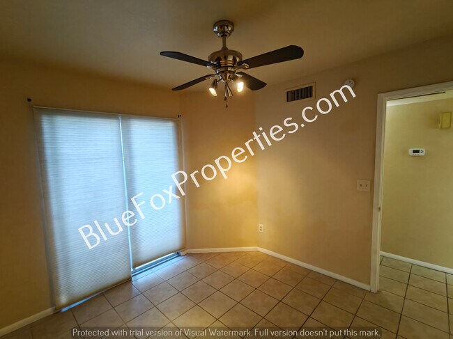 Building Photo - 3758 E 3rd St