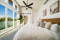 Building Photo - 823 Orondo Ave