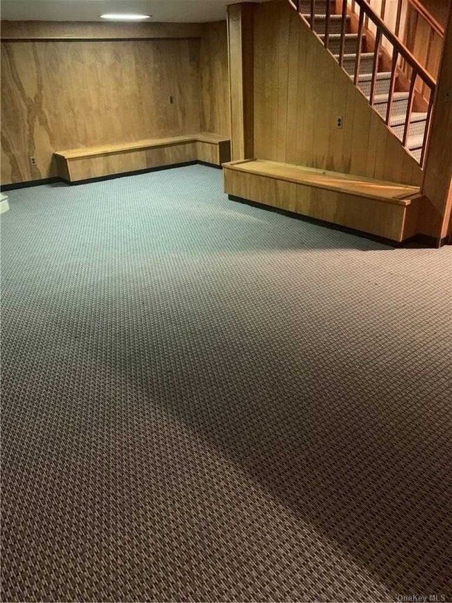 Building Photo - 164 Wildwood Rd