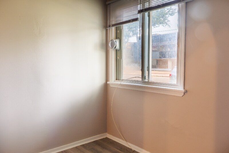 Building Photo - 3226 Walton Ave