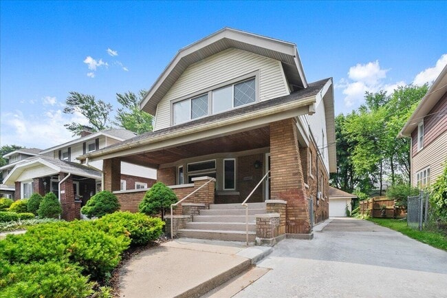 Primary Photo - 1122 M.L.K. Jr St SE