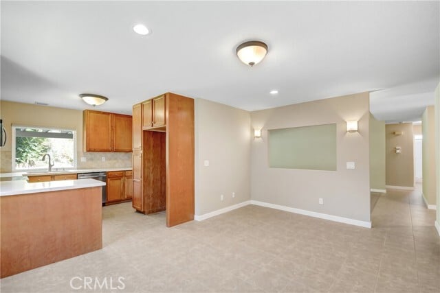 Building Photo - 10346 Alta Loma Dr