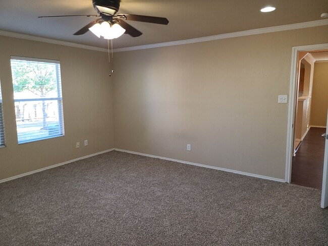 Building Photo - 3 Bedroom With Large Yard