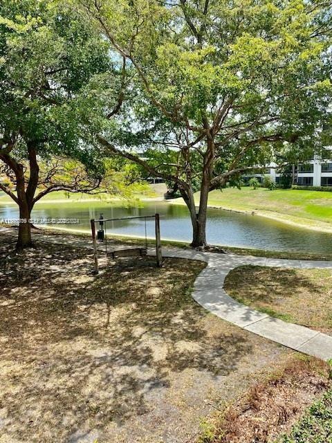 Building Photo - 1865 Palm Cove Blvd