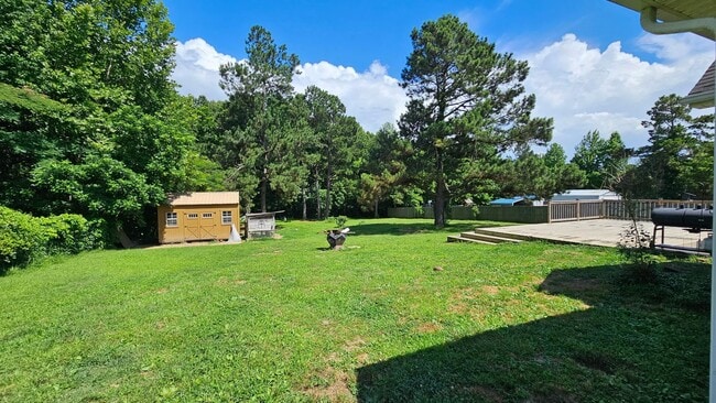 Building Photo - 82 Wilkinsville Rd