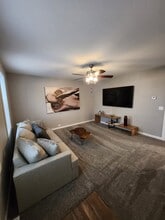 Building Photo - 450 Platt St