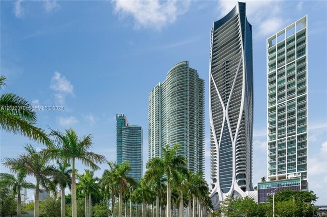 Building Photo - 1000 Biscayne Blvd