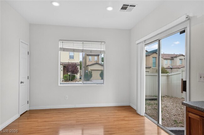 Building Photo - 8038 Kings Ransom St