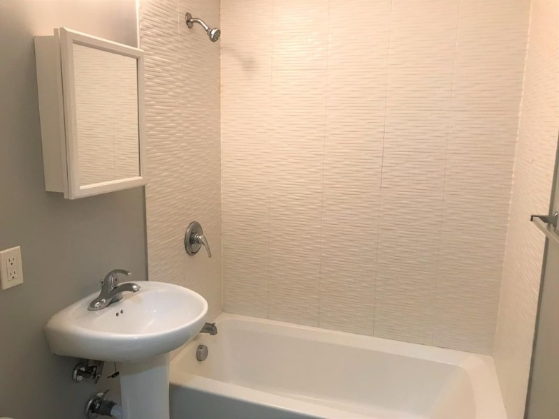 Building Photo - 363 Park Ave