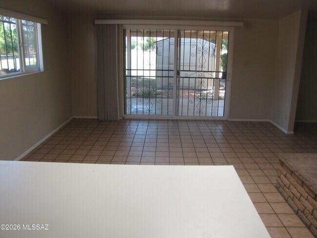 Building Photo - 2109 S Camino Seco