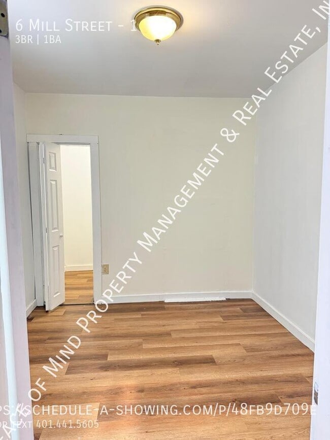 Building Photo - 6 Mill St