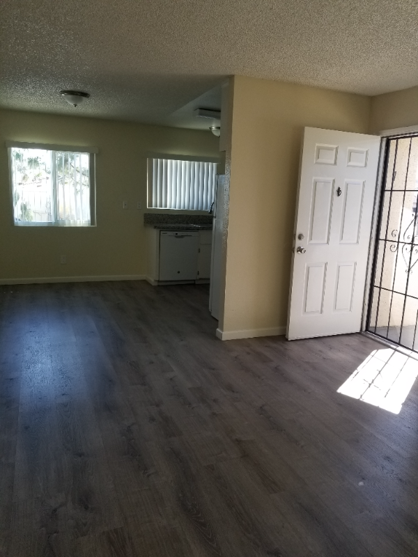 Building Photo - 9646 Winter Gardens Blvd