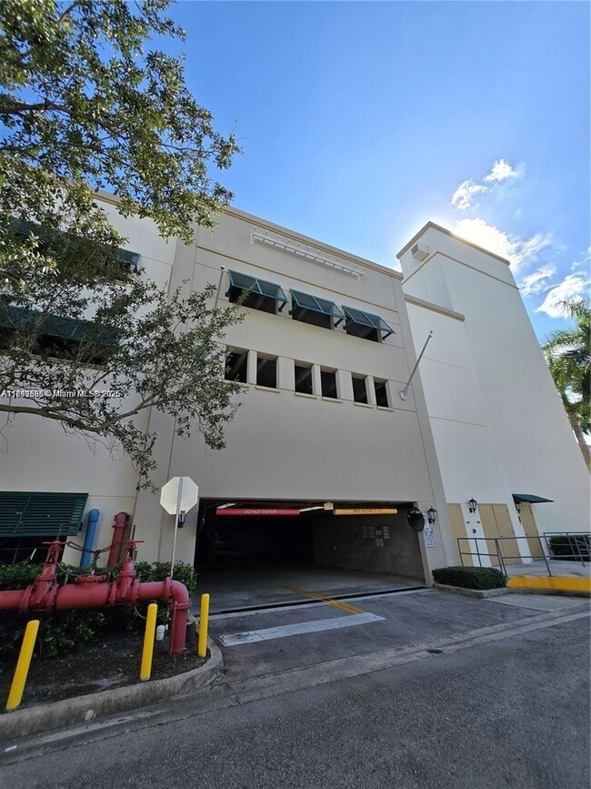 Building Photo - 510 NW 84th Ave