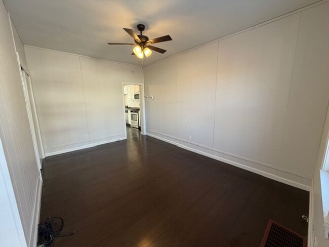 Building Photo - Beautiful Home for Rent With Some Utilities Included