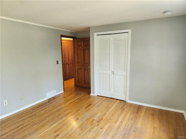 Building Photo - 603 Hamilton Pkwy