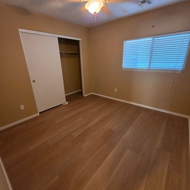 Building Photo - 18418 W Westfall Way
