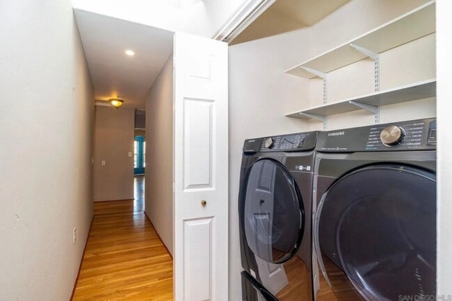 Building Photo - 7595 Saranac Ave