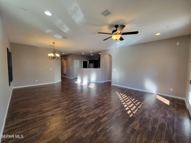 Building Photo - 2140 Honour Point Pl