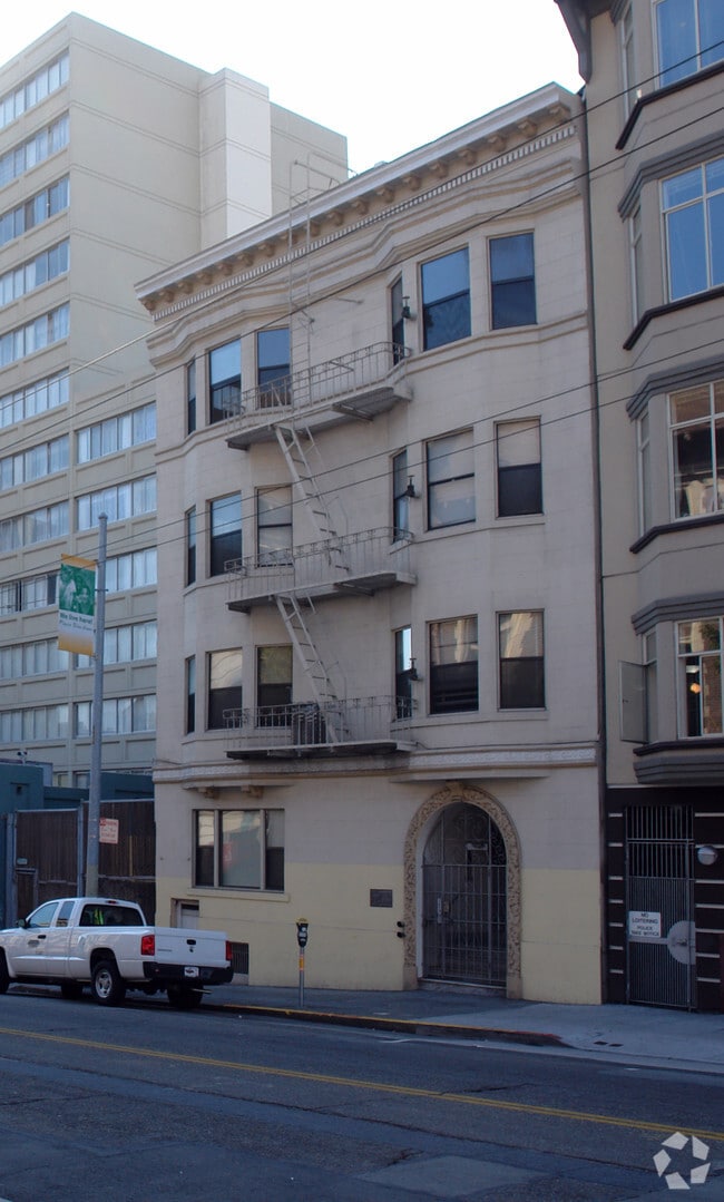 Primary Photo - 747 Eddy St
