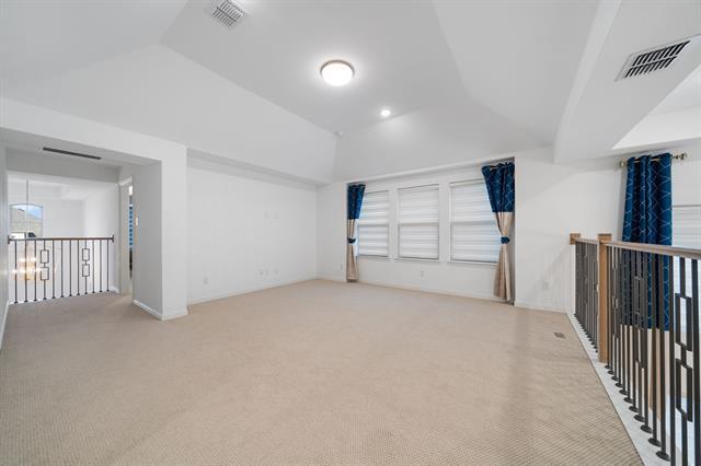 Building Photo - 8213 Legacy Oak Dr