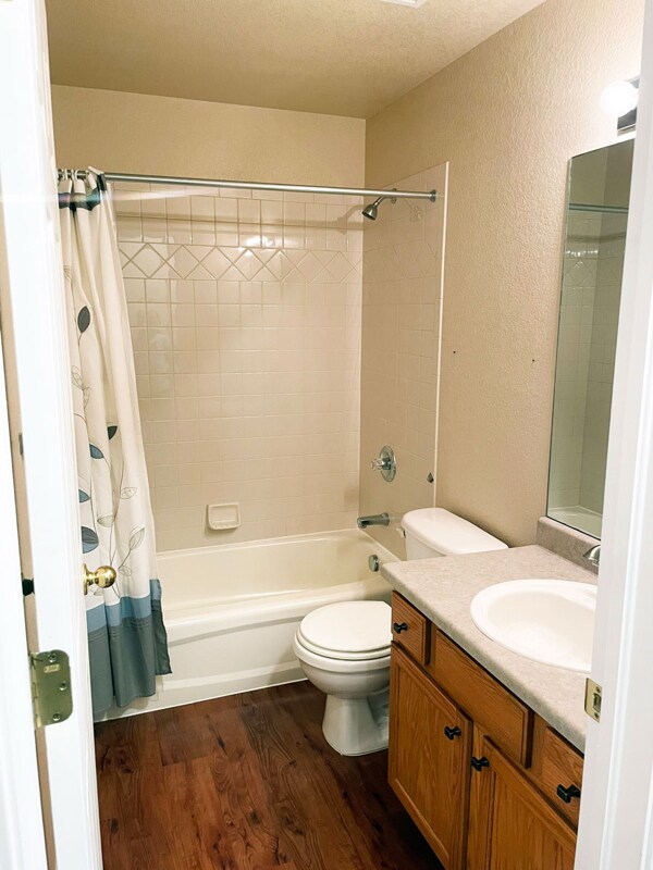 Building Photo - 3080 Mandalay Grove