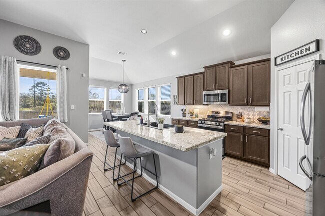 Building Photo - 126 Polar Bear Trl