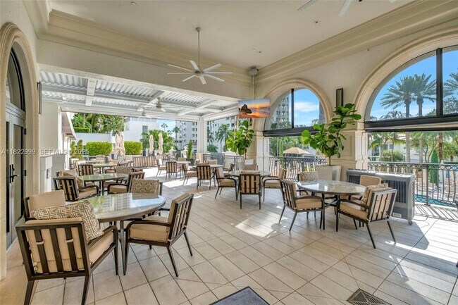 Building Photo - 20155 NE 38th Ct