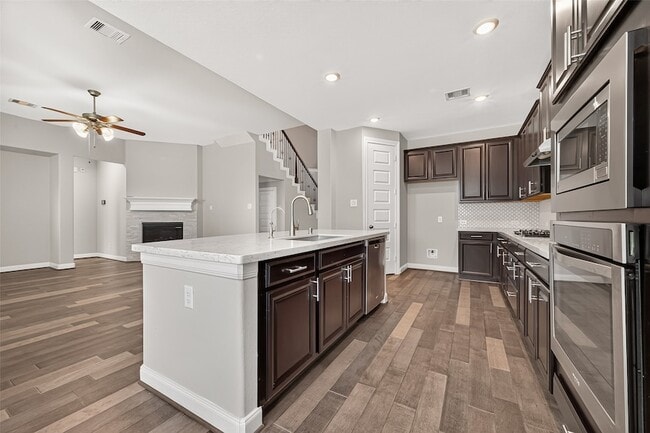 Building Photo - 11611 Arbirlot Dr