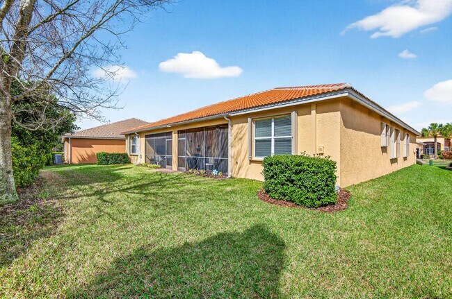 Building Photo - Furnished Rental