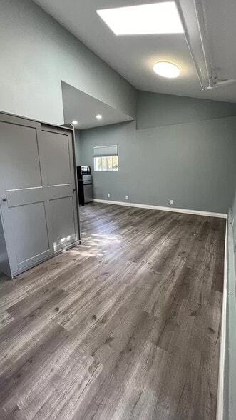 Building Photo - 17815 Prairie St