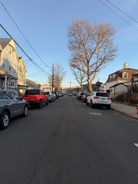 Building Photo - 57 Silver St