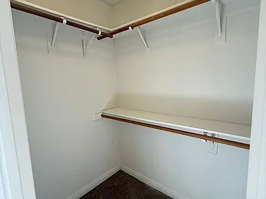 Building Photo - Beautiful 3 bedroom 2 bath home home in The Seasons!