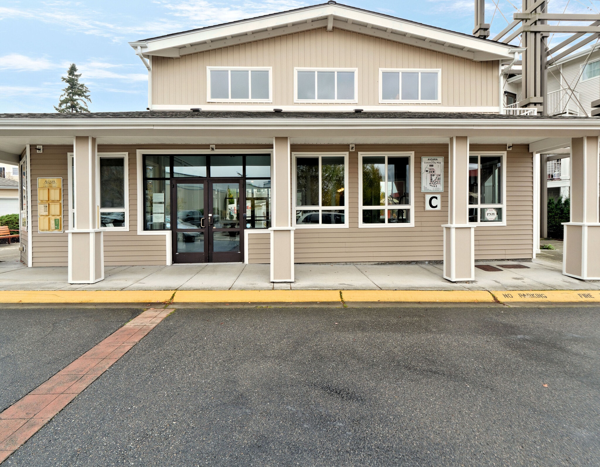 Building Photo - 14915 38th Dr SE