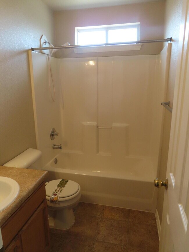 Building Photo - 14246 Gil Reyes Dr