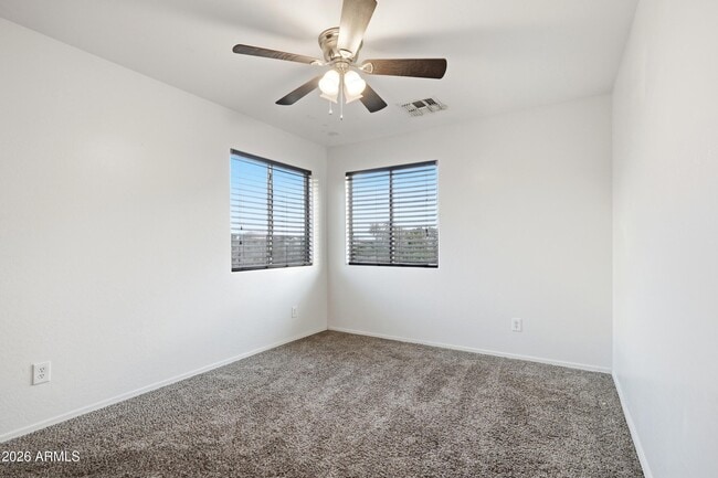 Building Photo - 1537 E Bowman Dr