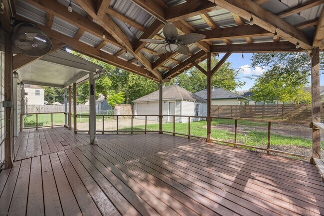Building Photo - 4387 Harvest Ln