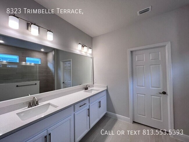 Building Photo - 8323 Trimbelle Ter