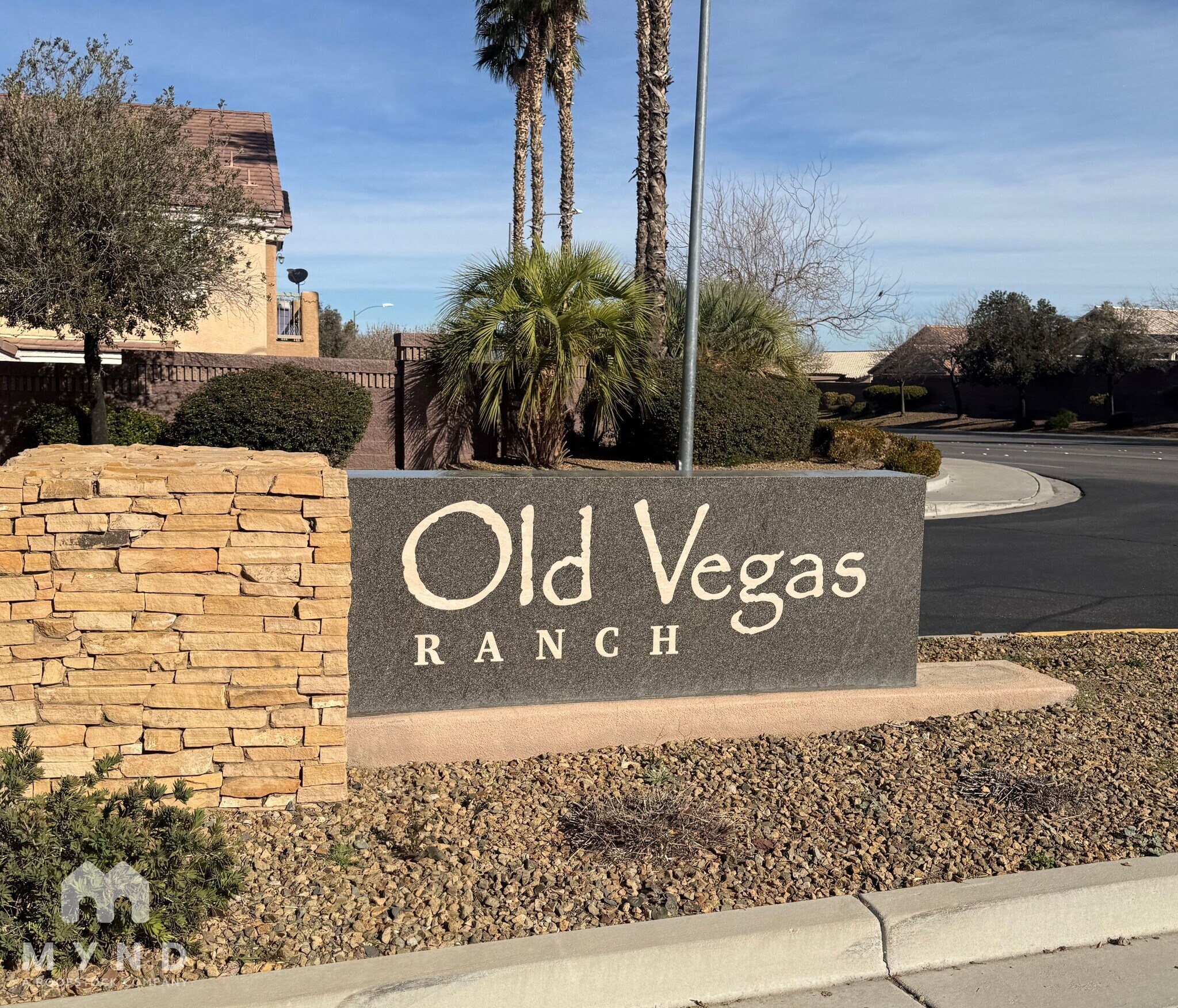 Building Photo - 2590 Alias Smith Dr