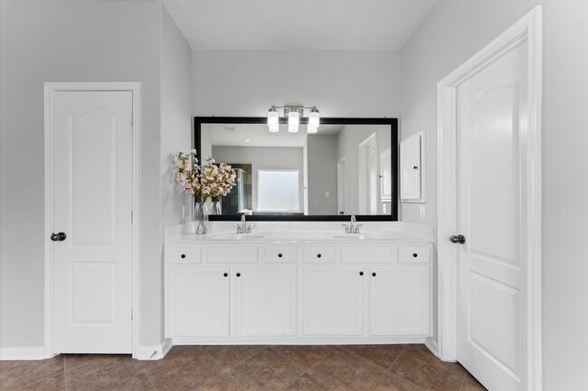 Building Photo - 8523 Sweetstone Field Ct