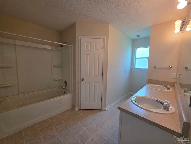 Building Photo - 10552 Wilderness Ln