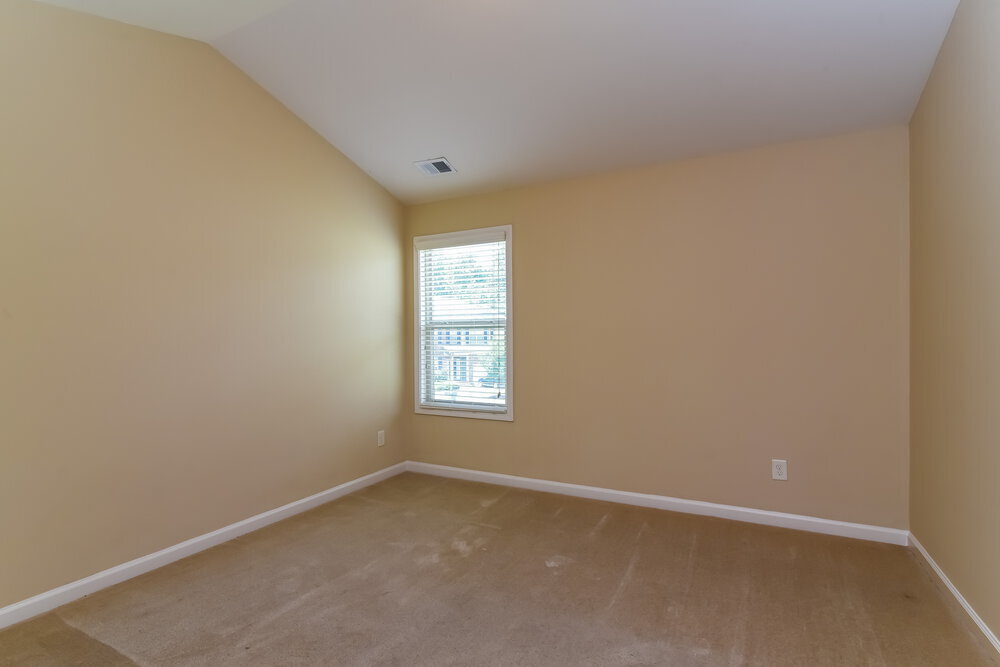 Building Photo - 192 Moorland Way NE